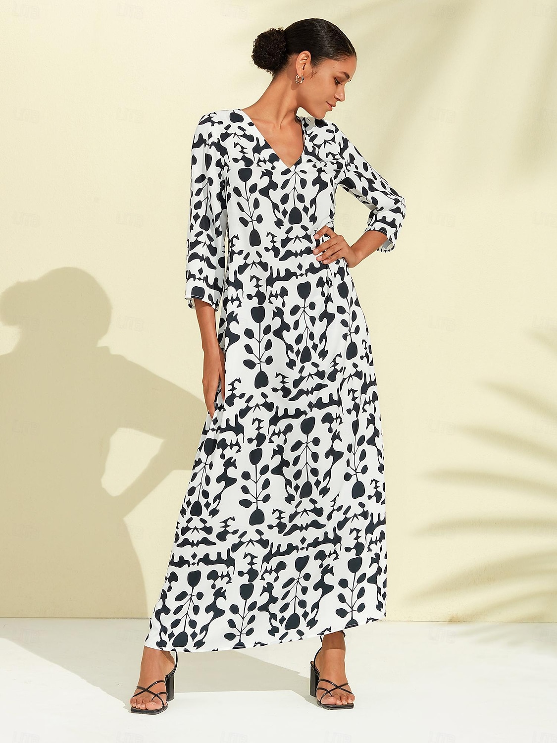 maxi abito geometrico floreale in raso del 2025 a $68.99 –P5