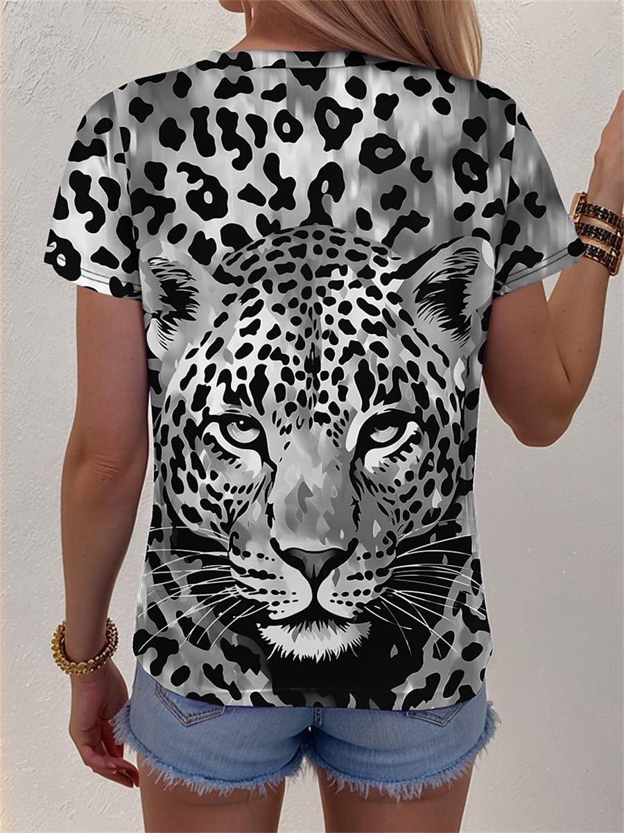 Femme T shirt Léopard Mode Manche Courte Col Ras du Cou Hauts réguliers du quotidien Fin de semaine Imprimer Bleu Violet Fuchsia Vert Gris Eté de 2025 ? $19.99 –P2
