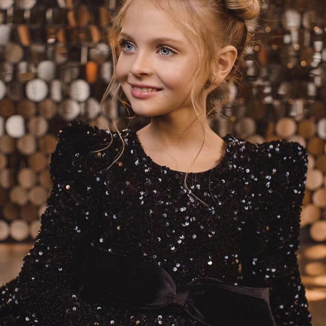 Kinderen Voor meisjes Feestjurk Effen Kleur Lange mouw Prestatie Netstof Prinses Zoet Netstof Halverwege kuit Schede jurk Tule-jurk Zomer Lente Herfst Kinderen Zilver Zwart 2025 - $83.99 –P5