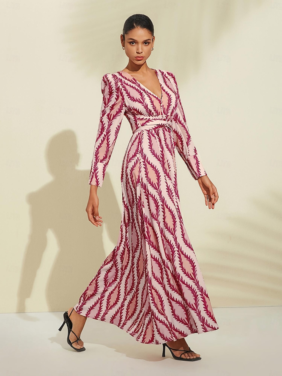 Per donna Orlo maxi Raso Maxi Vestito maxi SALMONE Bianco Manica lunga Modello di piante Fiore / Piante Pulsante pianta Primavera A V Abito volante S M L del 2025 a $93.99 –P12