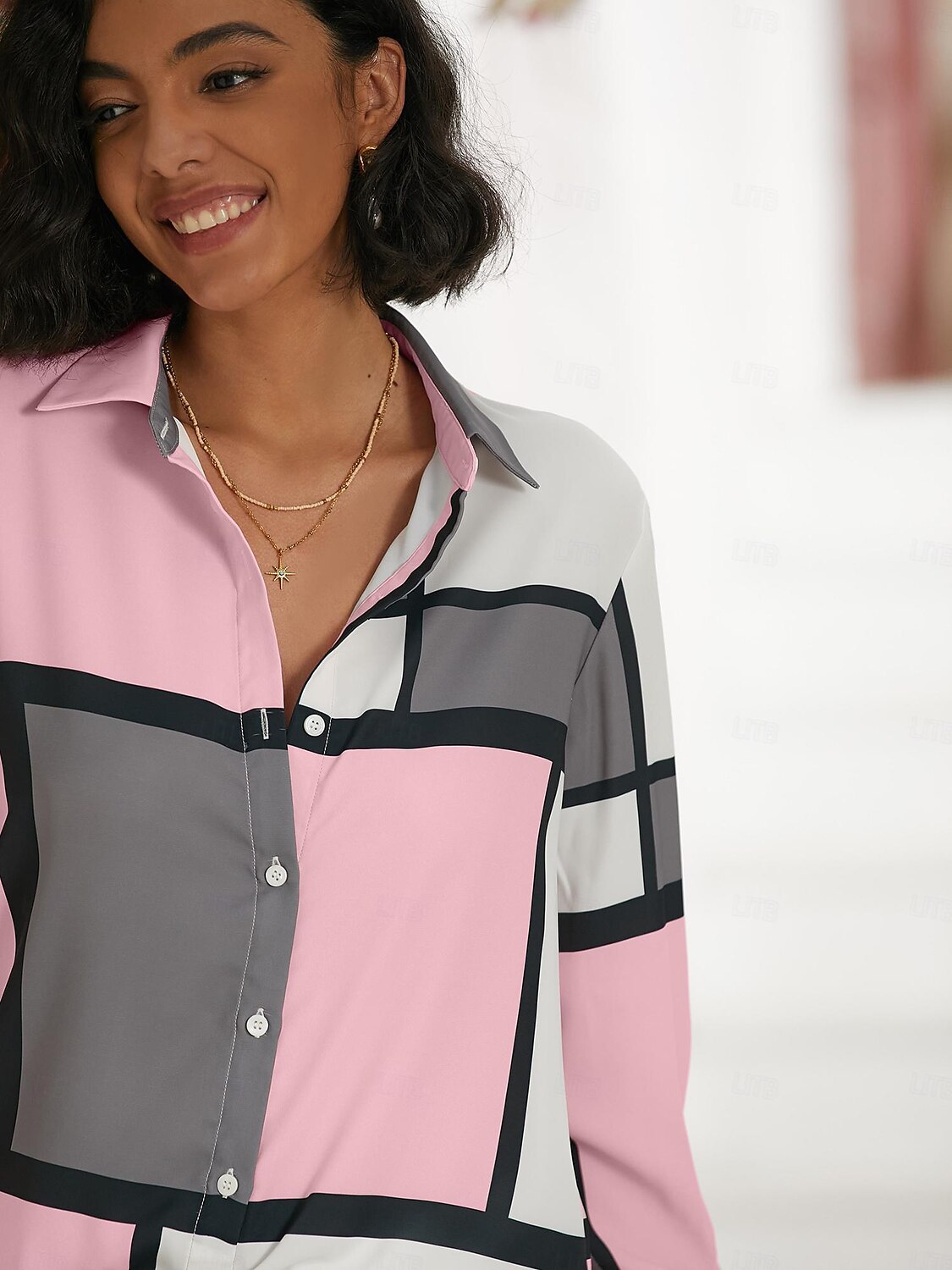 Camicia Donna Moda Flanella Stampa Bottoni Maniche Lunghe Top Regolari Collo Camicia Casual Rosa Viola Primavera Autunno del 2025 a $32.99 –P12