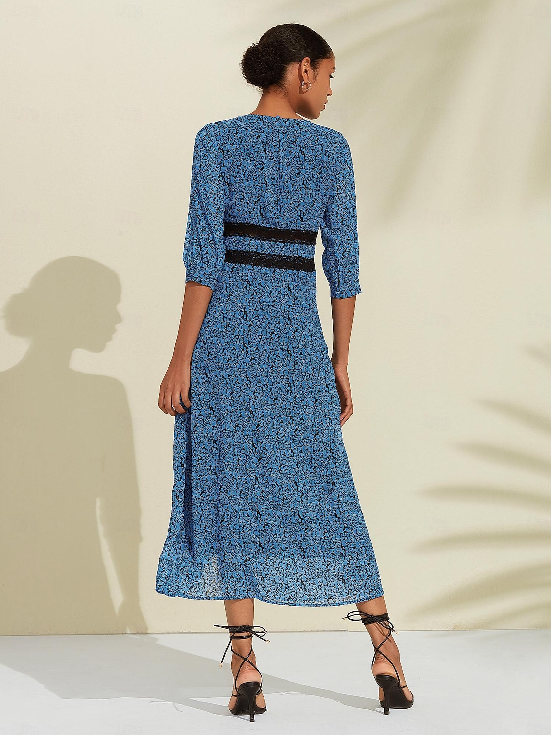 Femmes Robe trapèze Robe Fleurie Robe Imprimée Robe Midi Bleu Manches mi-longues Fleurs / Plantes Style Floral Imprimé Longue Printemps & Été Col en V Façade en V Doux Date S M L de 2025 ? $103.99 –P2