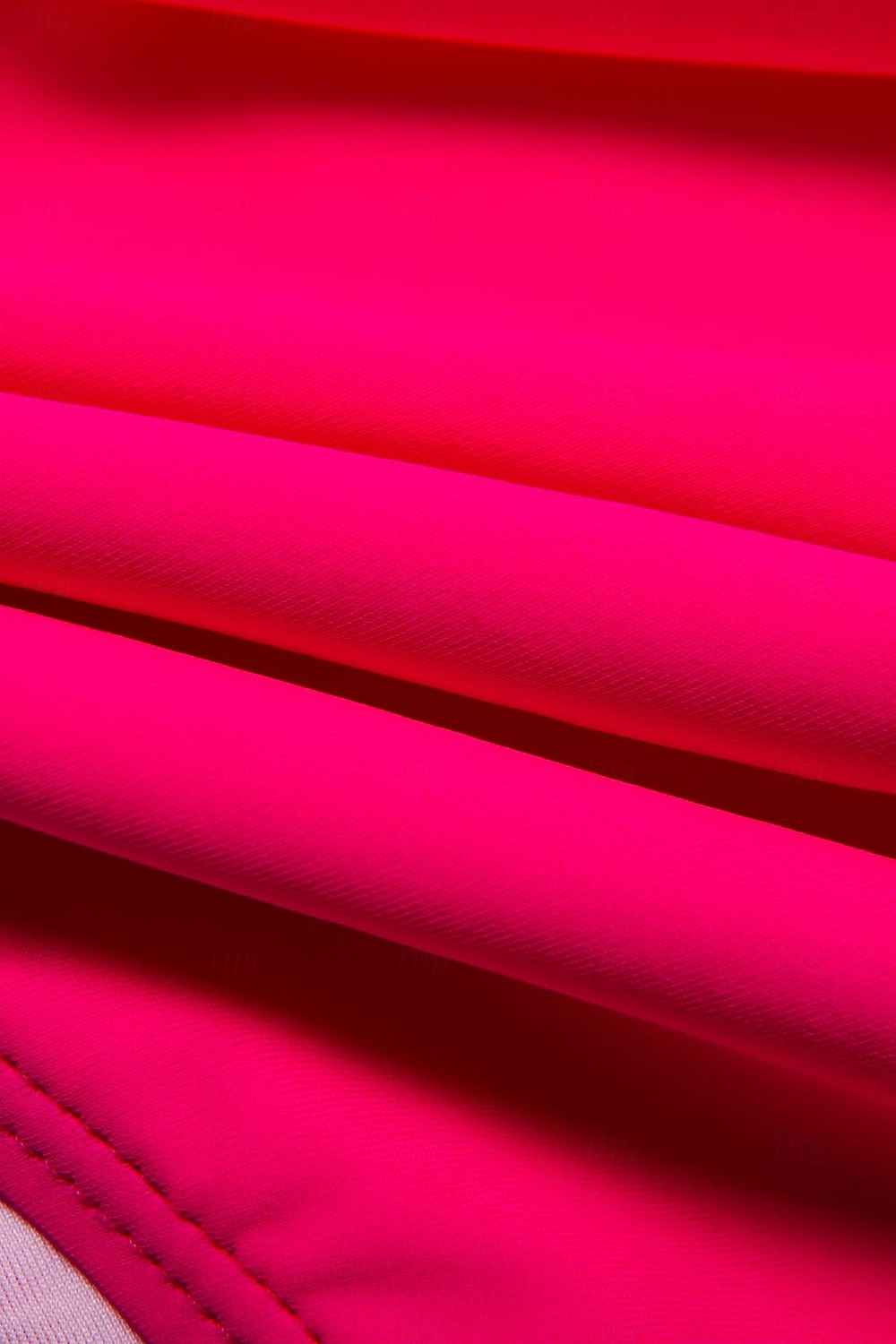 maiô de cor contrastante de 2026 por $14.99 –P11