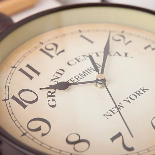 orologio da parete in stile antico retrò orologio da parete da giardino orologio da stazione a doppia faccia, metallo muto, per cucina ufficio orologio scolastico da 8 pollici del 2025 a $75.99 –P4