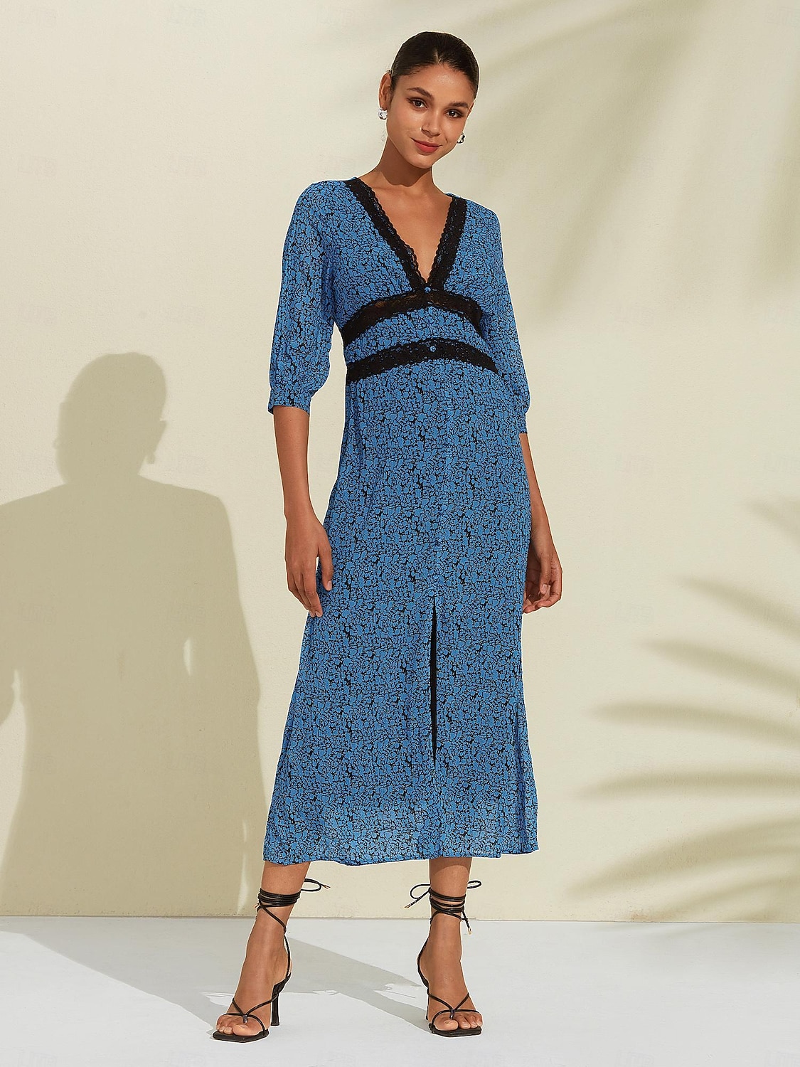 Femmes Robe trapèze Robe Fleurie Robe Imprimée Robe Midi Bleu Manches mi-longues Fleurs / Plantes Style Floral Imprimé Longue Printemps & Été Col en V Façade en V Doux Date S M L de 2025 ? $103.99 –P6