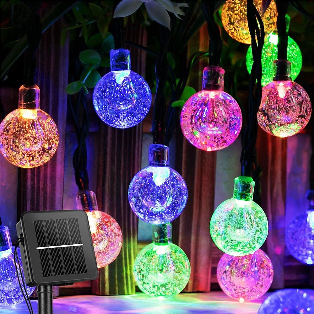 Guirlande lumineuse solaire d'extérieur, 10 m, 50 LED, guirlande lumineuse de Noël étanche avec 8 modes, design boule de cristal pour Noël, jardin, pelouse, porche, belvédère&amp;décor de bistrot de 2025 ? $53.99 –P6
