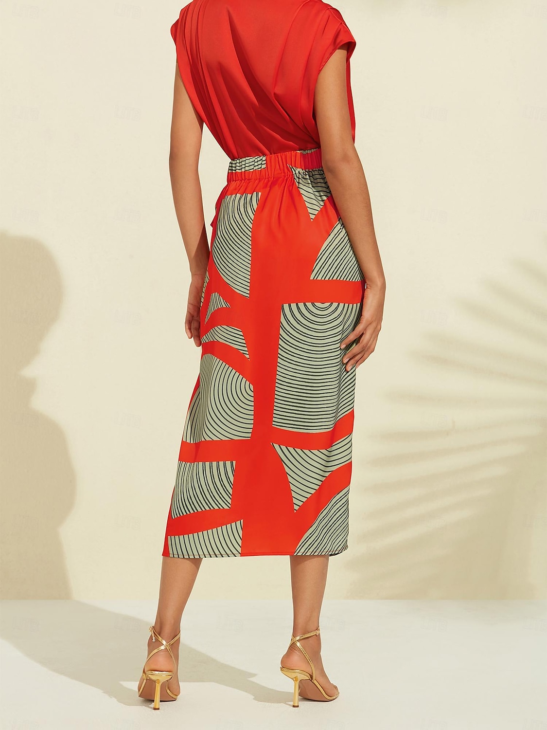 gonna midi in vita elasticizzata color block in raso del 2025 a $13.59 –P2
