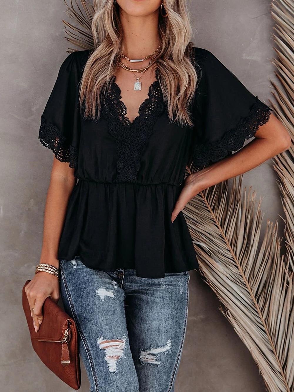 Overhemd Kanten overhemd Blouse Wit kanten overhemd Dames Zwart Wit Effen Kant Soepelvallende tuniek Straat Dagelijks Modieus V-hals Normale pasvorm S 2025 - $29.99 –P14