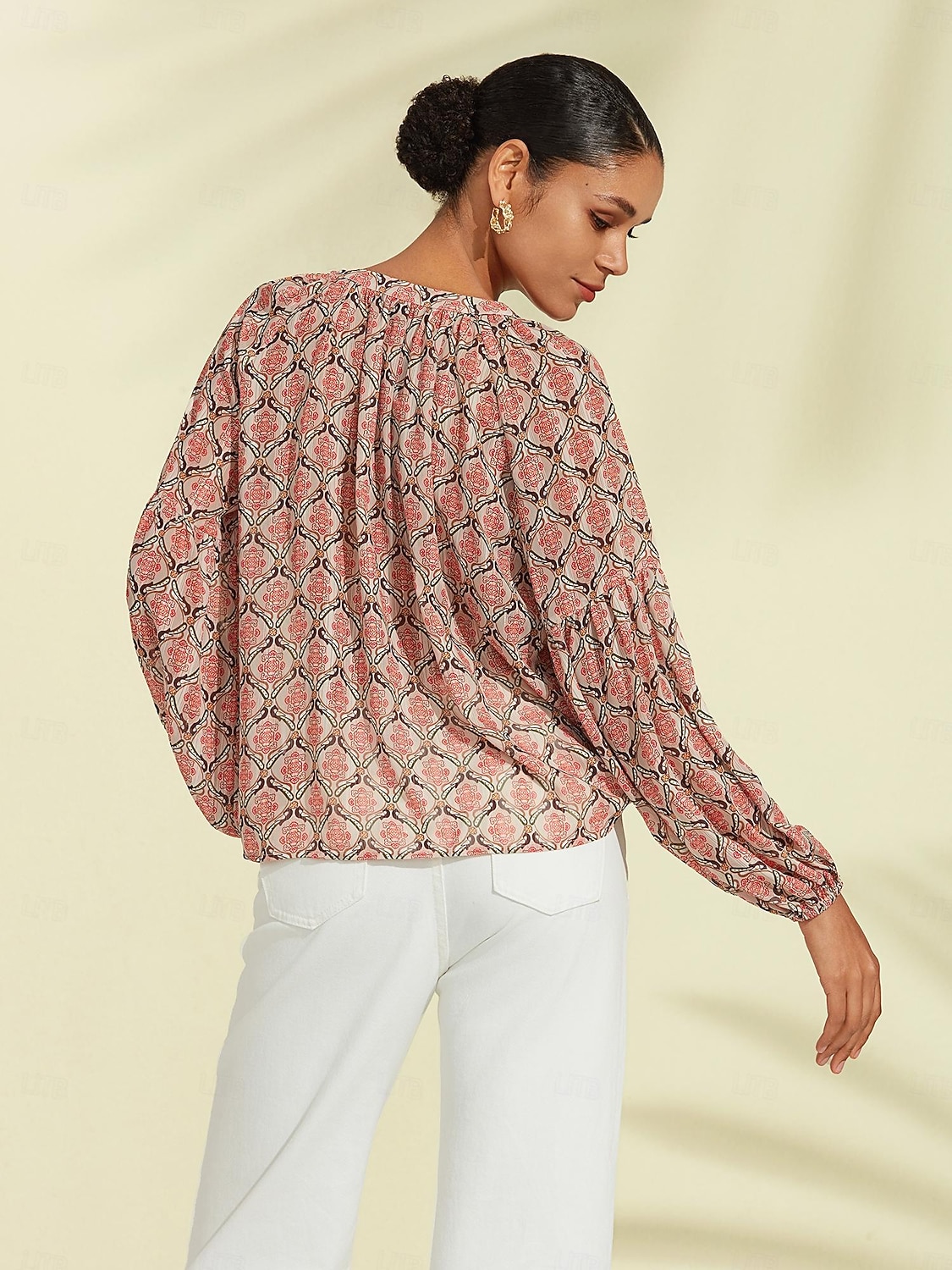 camicetta casual con maniche a sbuffo geometriche del 2025 a $61.99 –P2