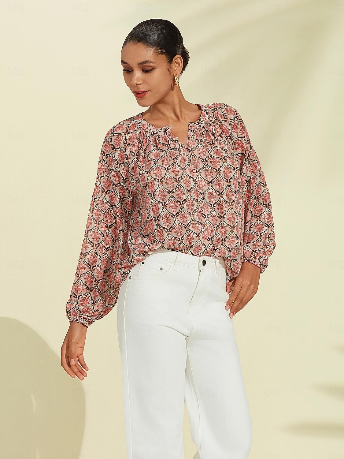 camicetta casual con maniche a sbuffo geometriche del 2025 a $61.99 –P8