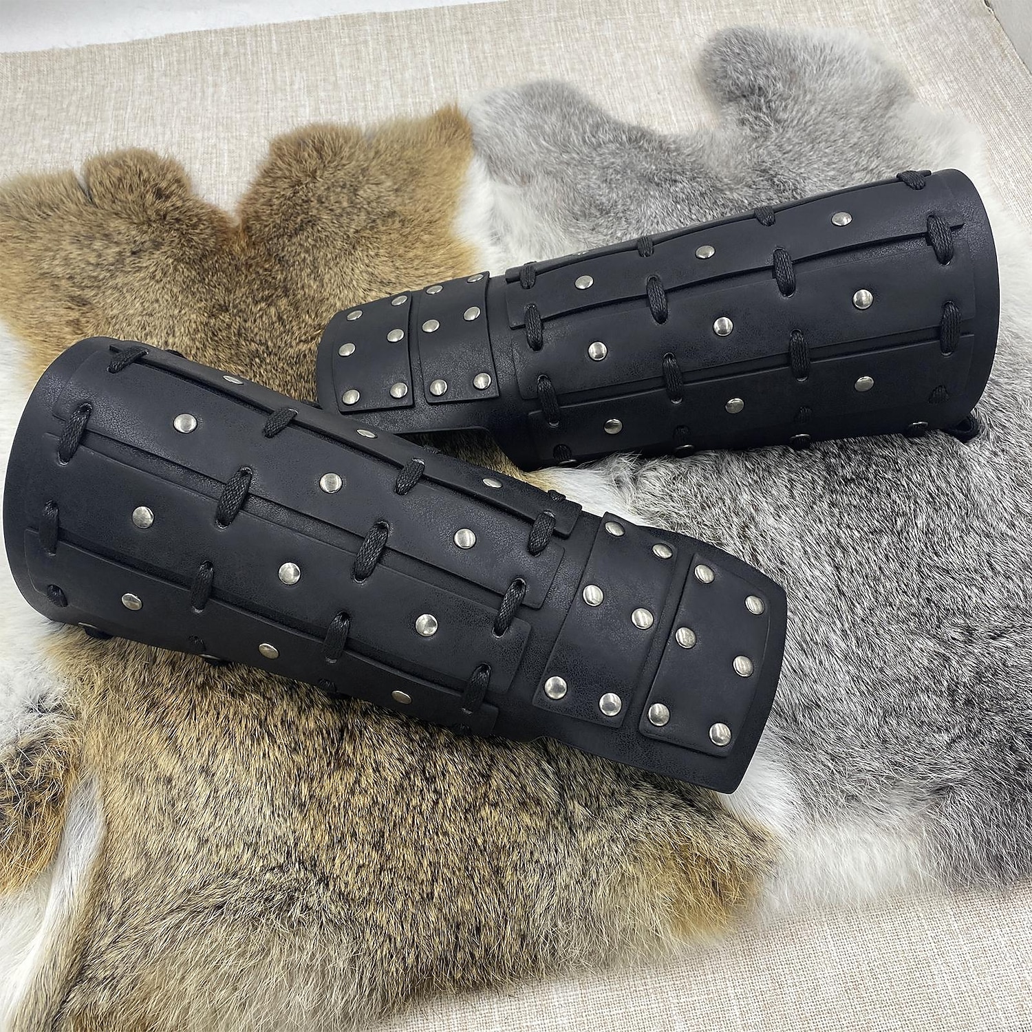 Retro Vintage Punk & Gothic Mittelalterlich Rüstung Armband Handgelenkstütze Wikinger Tempelritter Kreuzritter Ranger Schildmaid Bogenschießen Kostüm Herren Vikinger Fantasie Halloween Karneval 2026 - $20.99 –P1