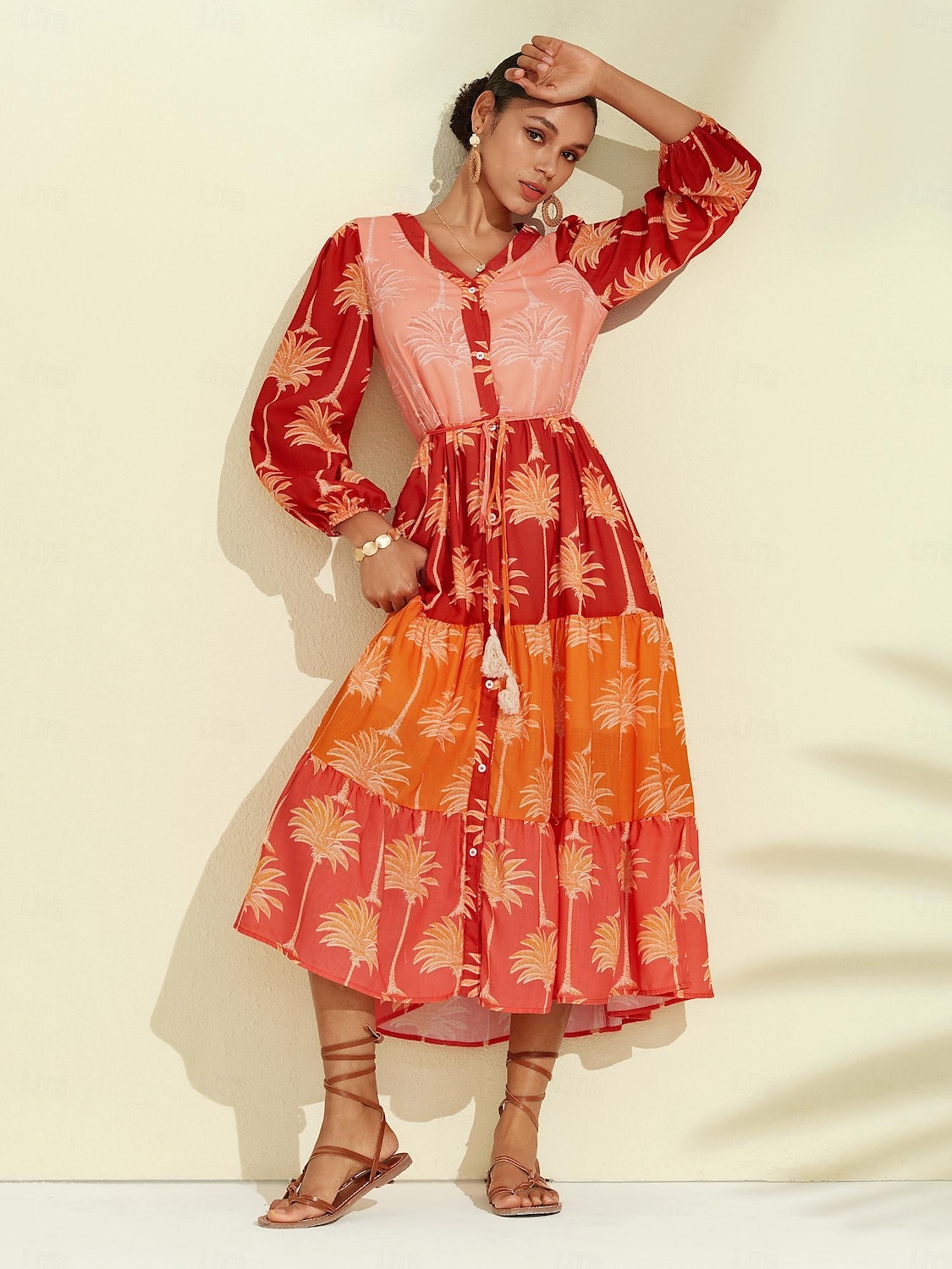 robe midi à fleurs et franges à col en V de 2025 ? $72.99 –P5