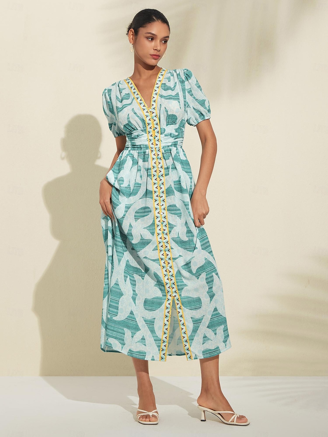 robe mi-longue à manches bouffantes et col V de 2025 ? $86.99 –P5
