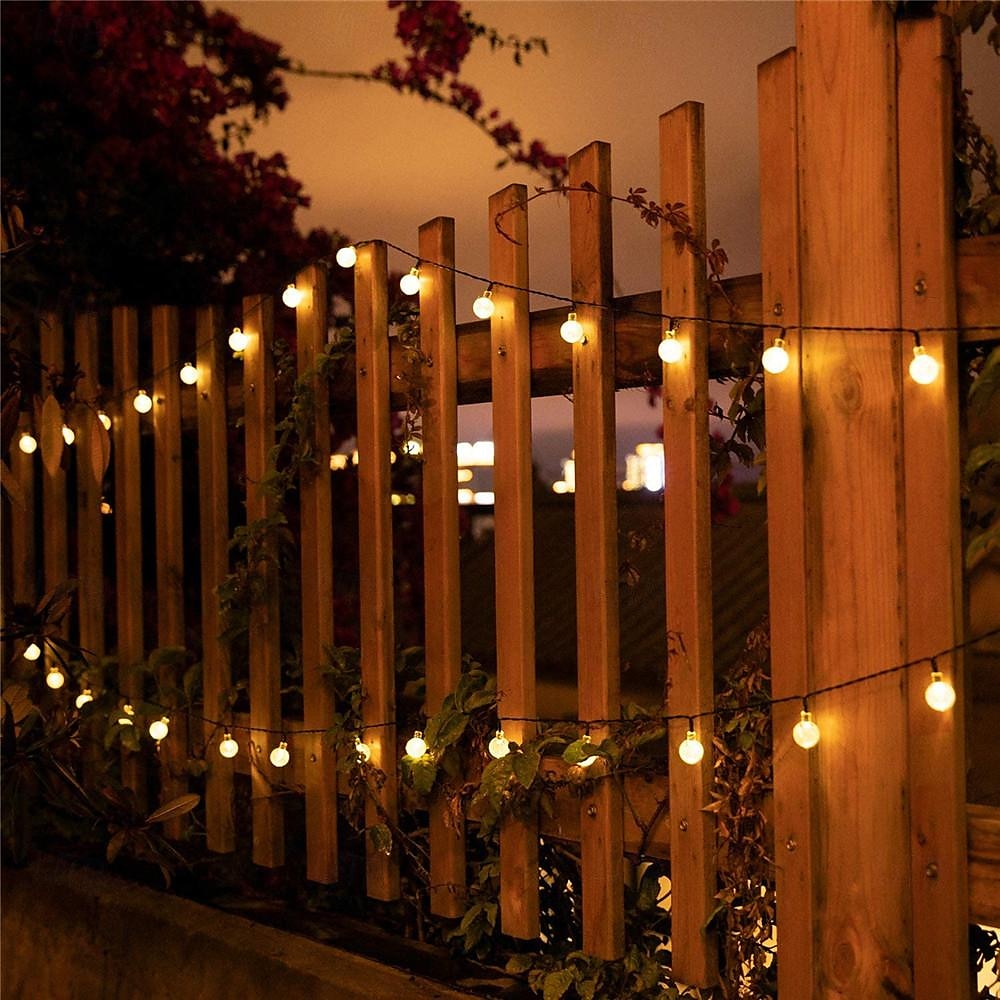 Guirlande lumineuse solaire d'extérieur, 10 m, 50 LED, guirlande lumineuse de Noël étanche avec 8 modes, design boule de cristal pour Noël, jardin, pelouse, porche, belvédère&amp;décor de bistrot de 2025 ? $53.99 –P4
