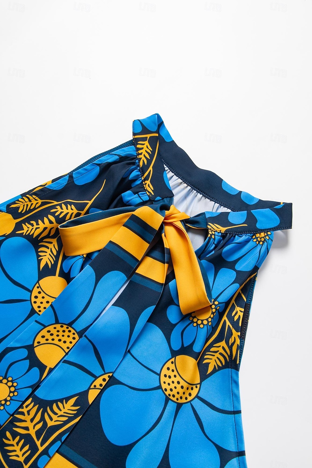 Per donna Geometrico Fiore / Piante Da mare Fine settimana Senza maniche Blu Increspato Legare indietro / Legare davanti Senza maniche Blouse Allacciato al collo Estate del 2025 a $10.59 –P11