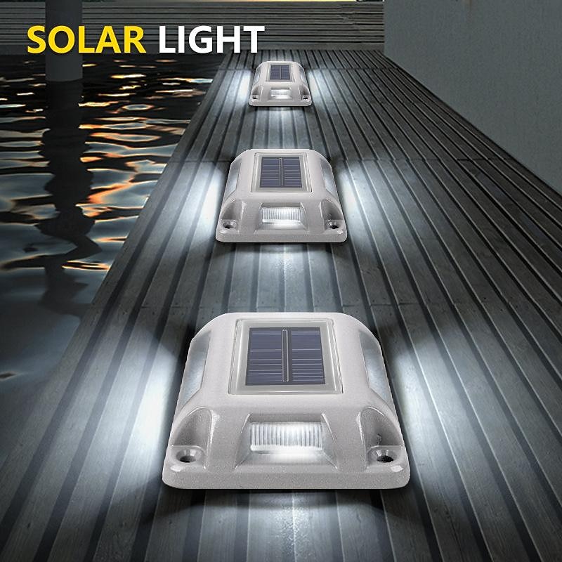 Luci solari per vialetto, lampada da ponte per passerella Lampada a LED per gradini per scale esterne ad energia solare per cortile, patio, giardino del 2025 a $23.99 –P4