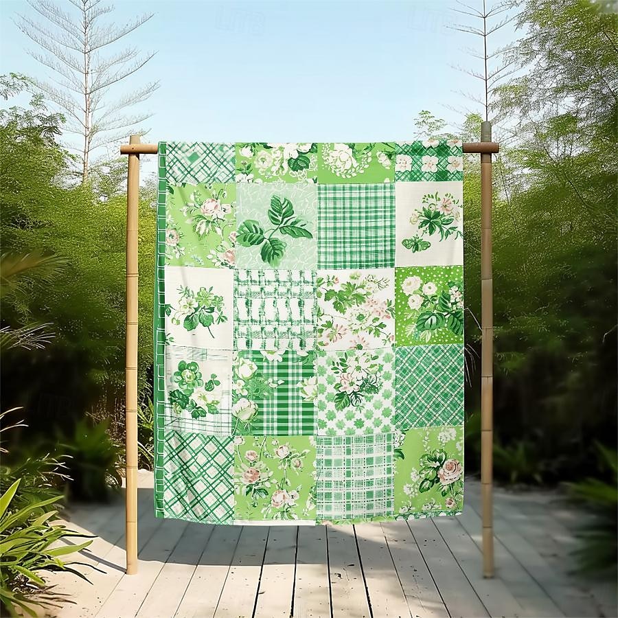 Couverture à motif patchwork en flanelle, grande couverture chaude pour toutes les saisons, cadeaux de 2025 ? $18.99 –P12