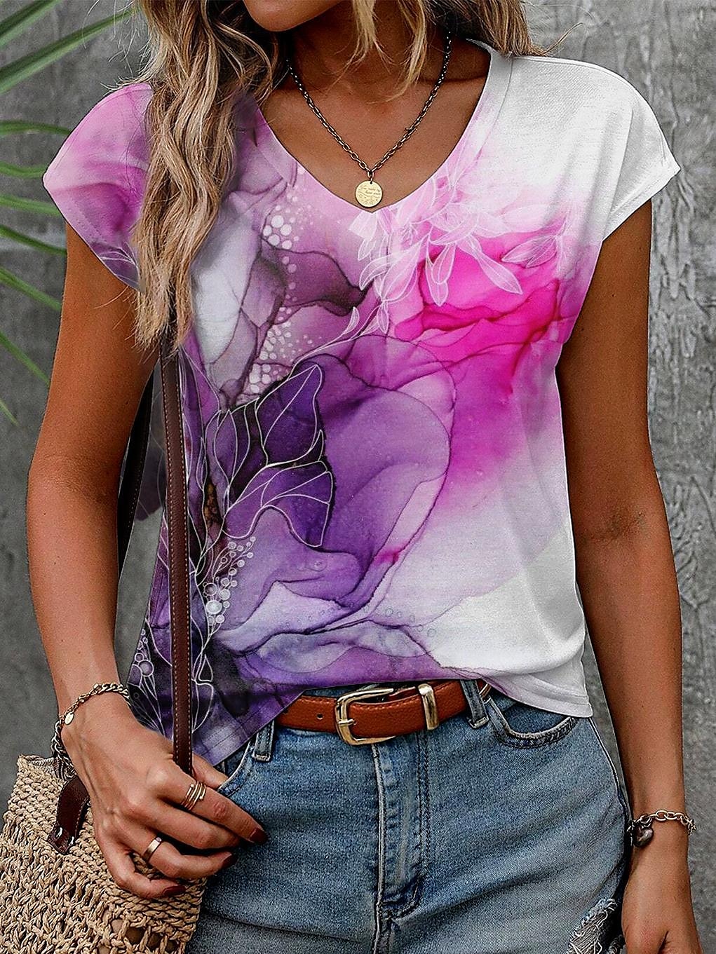 Débardeur en camisole pour femmes mode imprimé floral manches courtes débardeurs réguliers encolure en V décontracté vacances violet été de 2025 ? $17.99 –P2