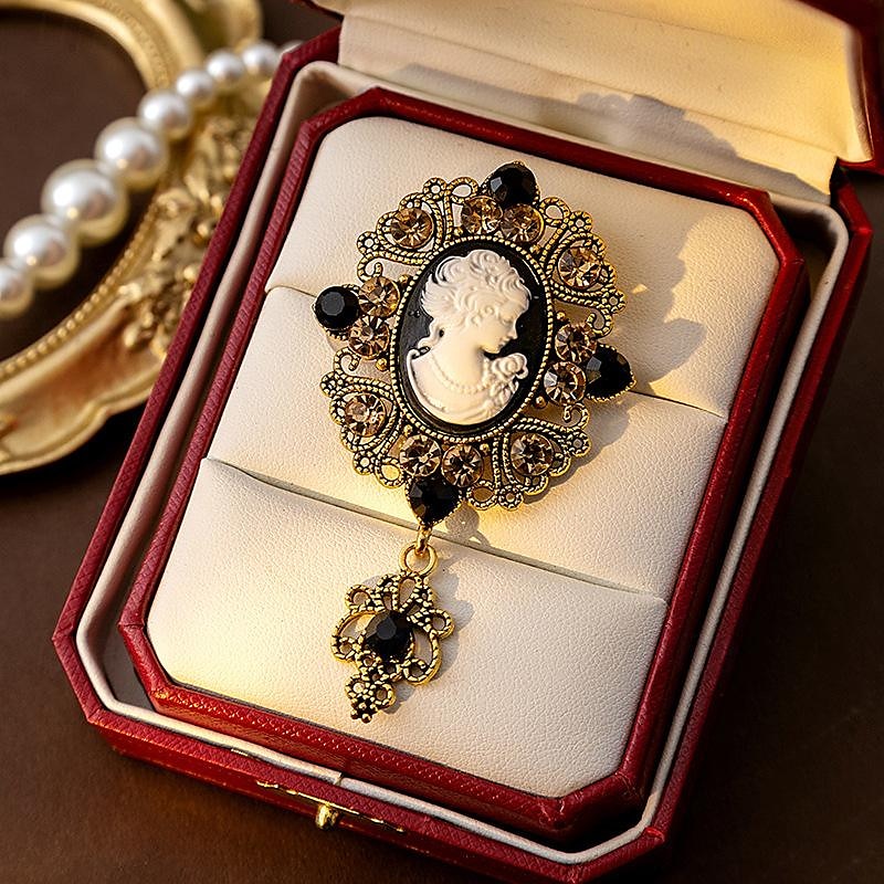 Rococo Baroque Victorian Brooch Pins Edwardian Fancy Dress Women's Royal Masquerade Event / Party Adults' Brooch 2025 - $9.99 –P3