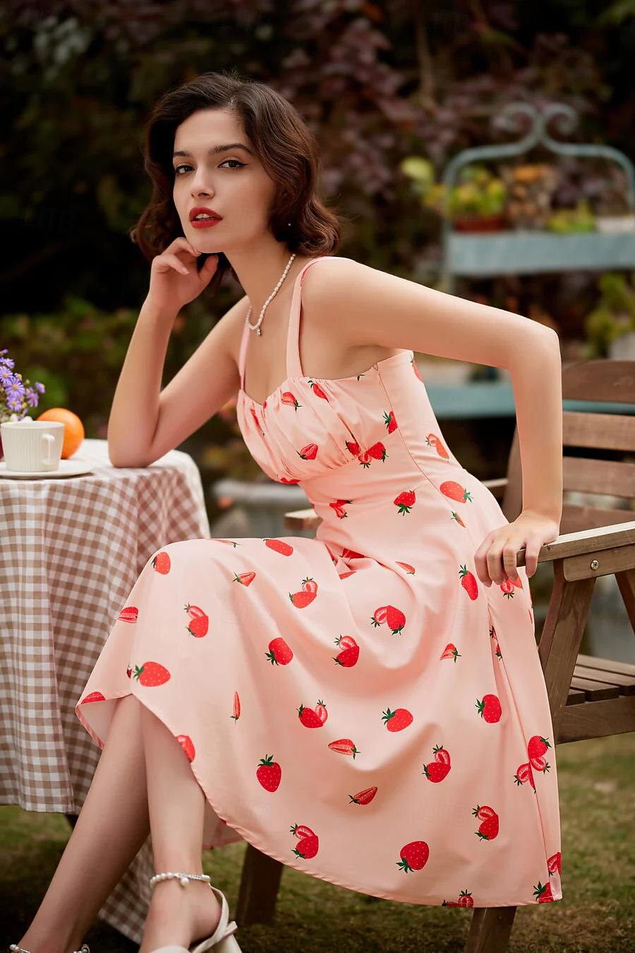 Retro 50. léta Rockabilly Ke kolenům Šaty Houpací šaty Flare šaty Lodičkový Květinový Ovoce Jahody Maškarní kostým Dámské Čajový dýchánek Běžné / Denní loučení se svobodou nevěsty Dospělí Šaty Šaty 2025 - $24.99 –P2