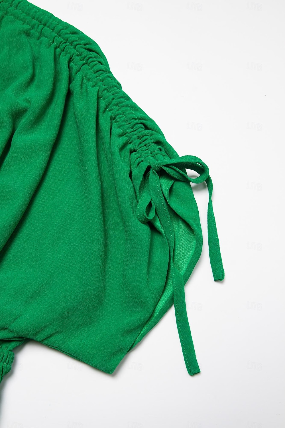 maxi abito grembiule da donna in chiffon verde con scollo a V e allacciatura sul retro del 2025 a $77.99 –P12