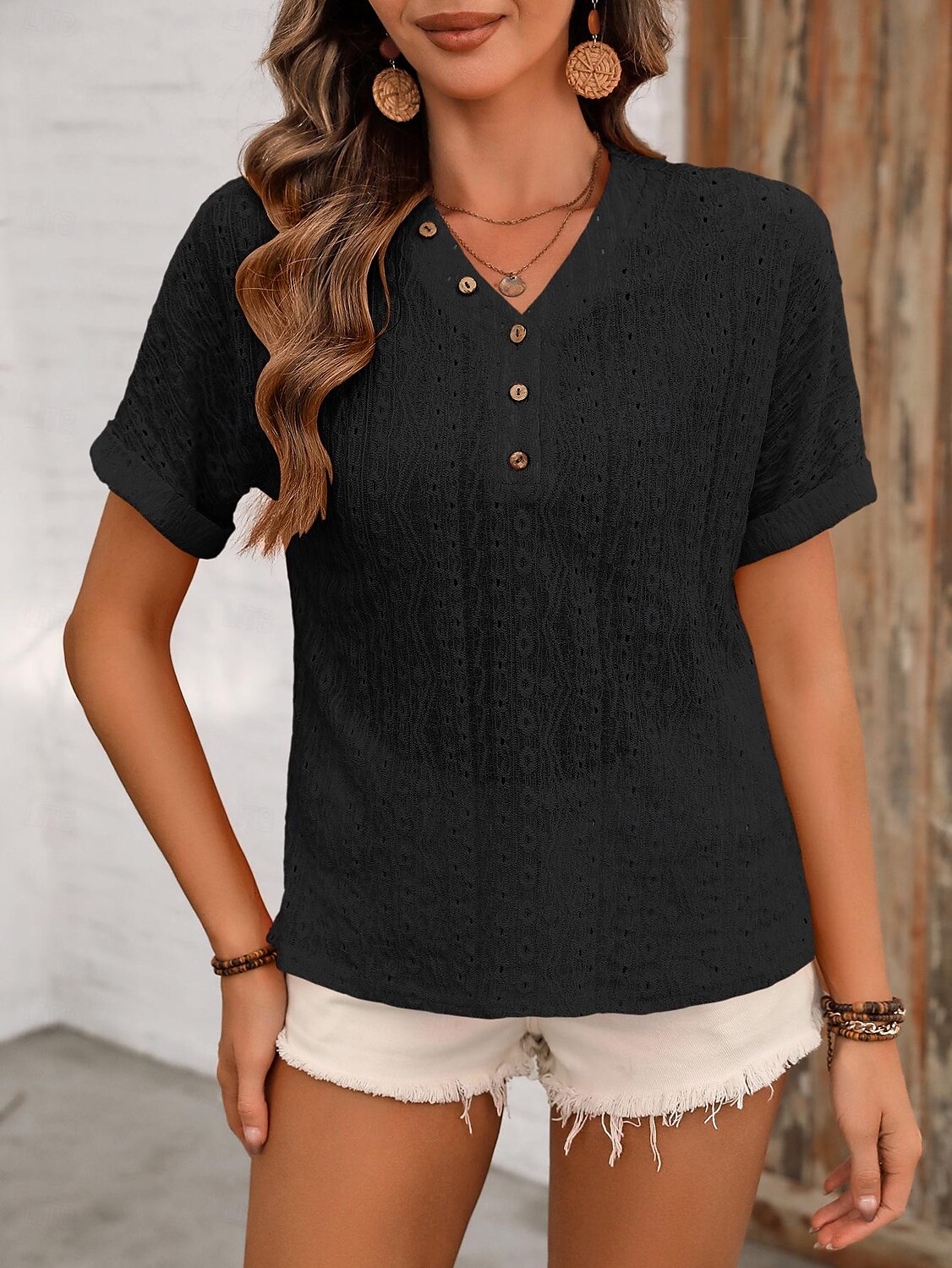 Blouses Éléguantes en Dentelle Blanche pour Femmes Top en Dentelle à Oeillets Mode Basique Regular Tops Manches Courtes Col en V Dentelle Ajustement Normal Vacances Quotidien Romantique Petits Tops de 2025 ? $21.99 –P8