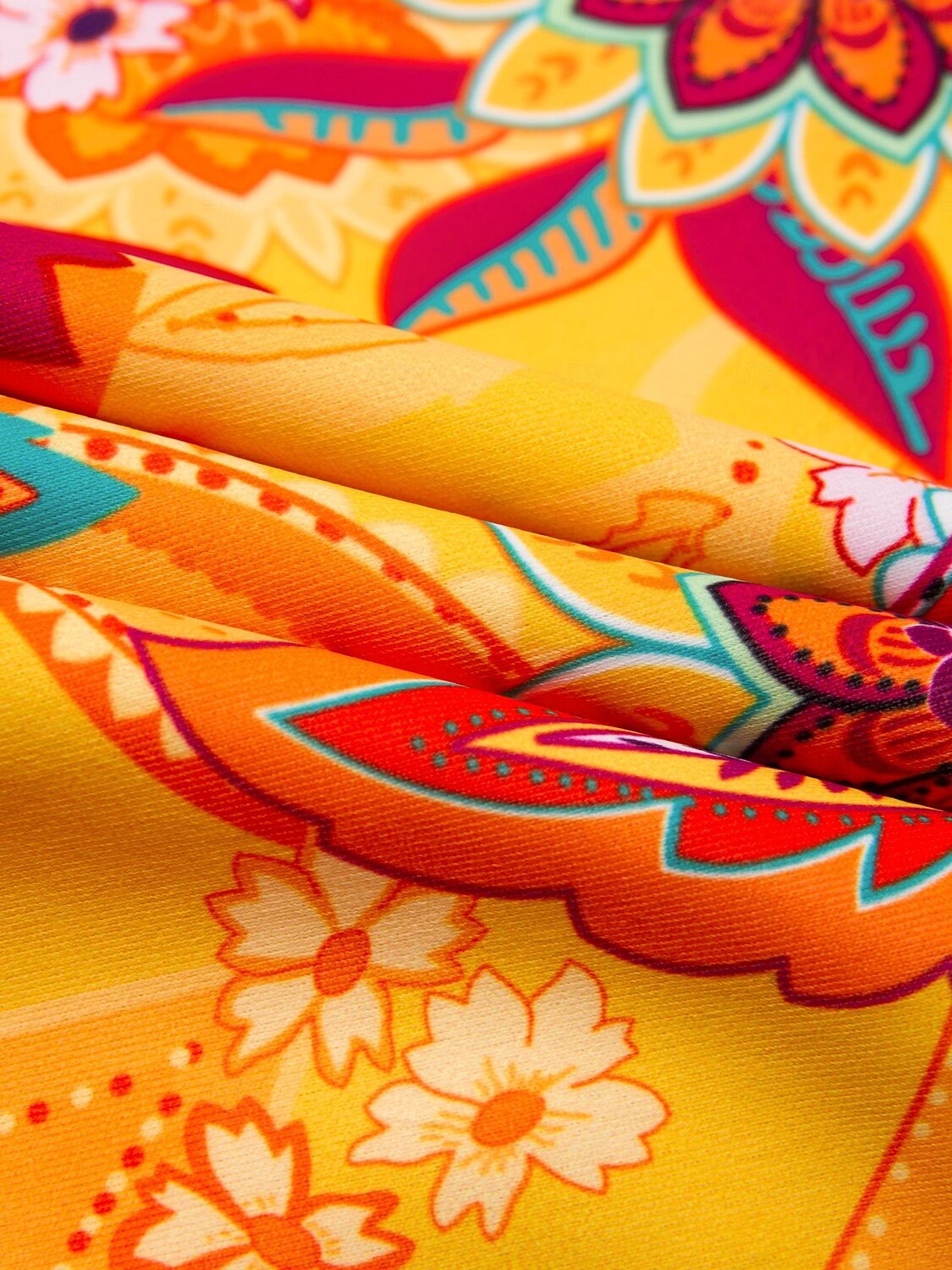 Dame Badetøy Ett stykke Badedrakt Avtagbar pad Rynket utringing Boho Paisley Damask Gul Torget Badedrakter Trykt mønster ny Ferie Strand Klær Strandstil 2026 - $62.99 –P13