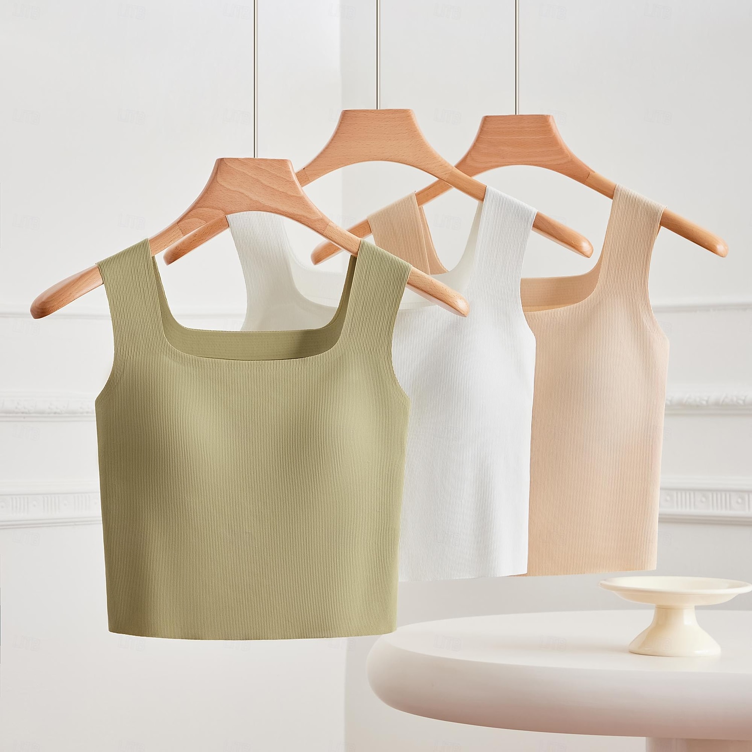 Canottiera Donna Top Senza Maniche Basic Regular Collo Quadrato Nera Bianca Blu Verde Beige Estate del 2026 a $17.49 –P8