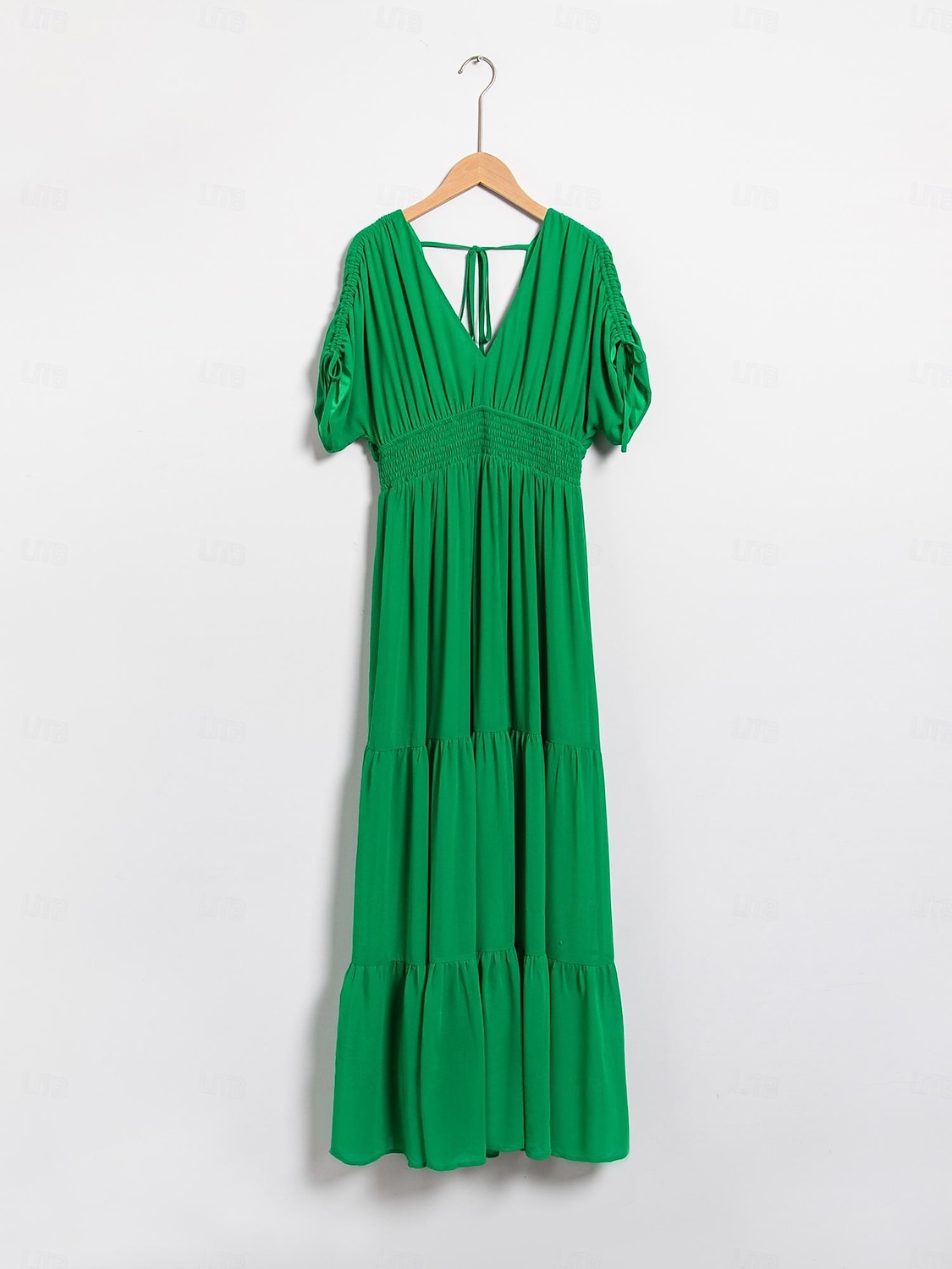 maxi abito grembiule da donna in chiffon verde con scollo a V e allacciatura sul retro del 2025 a $77.99 –P9