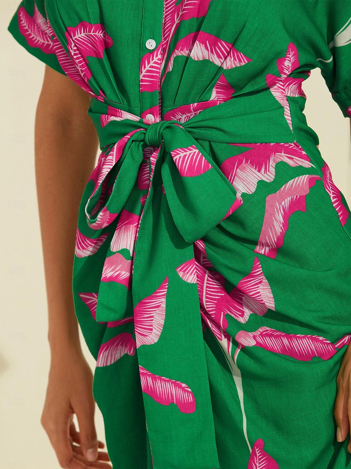 Femme Robe imprimée Robe mi-longue Robe mi-longue Vert Manche Courte Plantes Froncé Eté Col V Robe Motif S M L de 2025 ? $108.99 –P3
