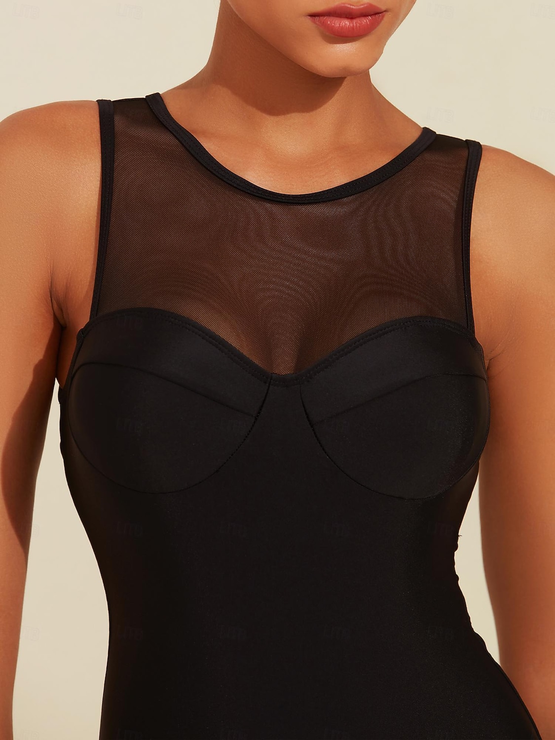 2026年 女性用 スイムウェア ワンピース 水着 単色/無地 ブラック ラウンド 水着 ビーチスタイル  コレクション – $59.99 –P3