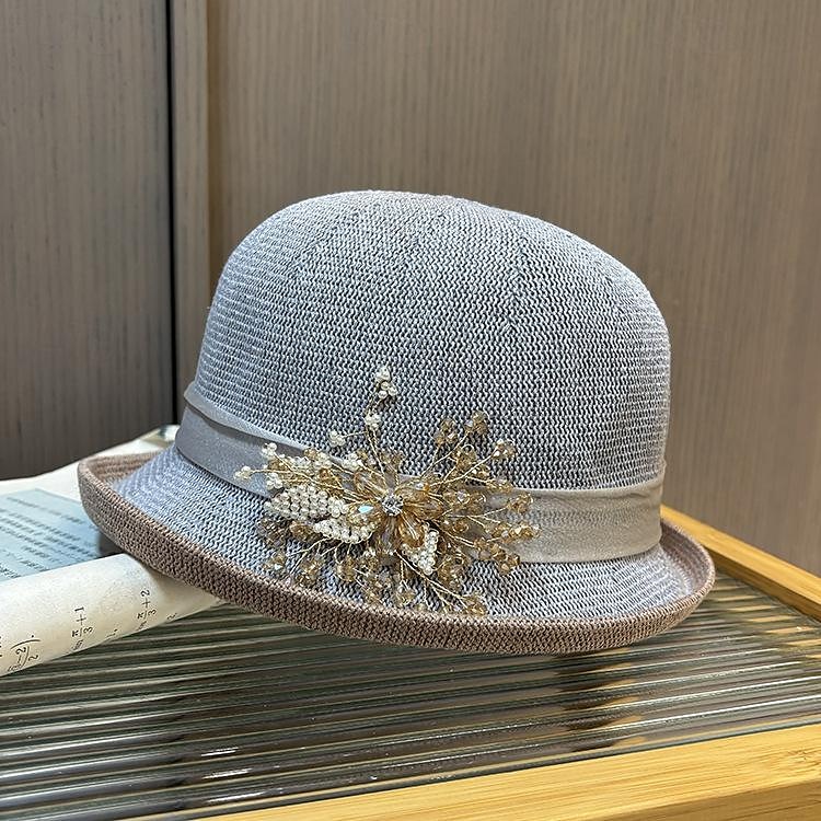fascinators berretto Copricapo Acrilico / cotone Paglia Cappello a bombetta / cloche Cappelli da pescatore Cappello di paglia Informale Per eventi Elegante Vintage Con Con diamantini Fiocchi Copricapo del 2025 a $44.99 –P4