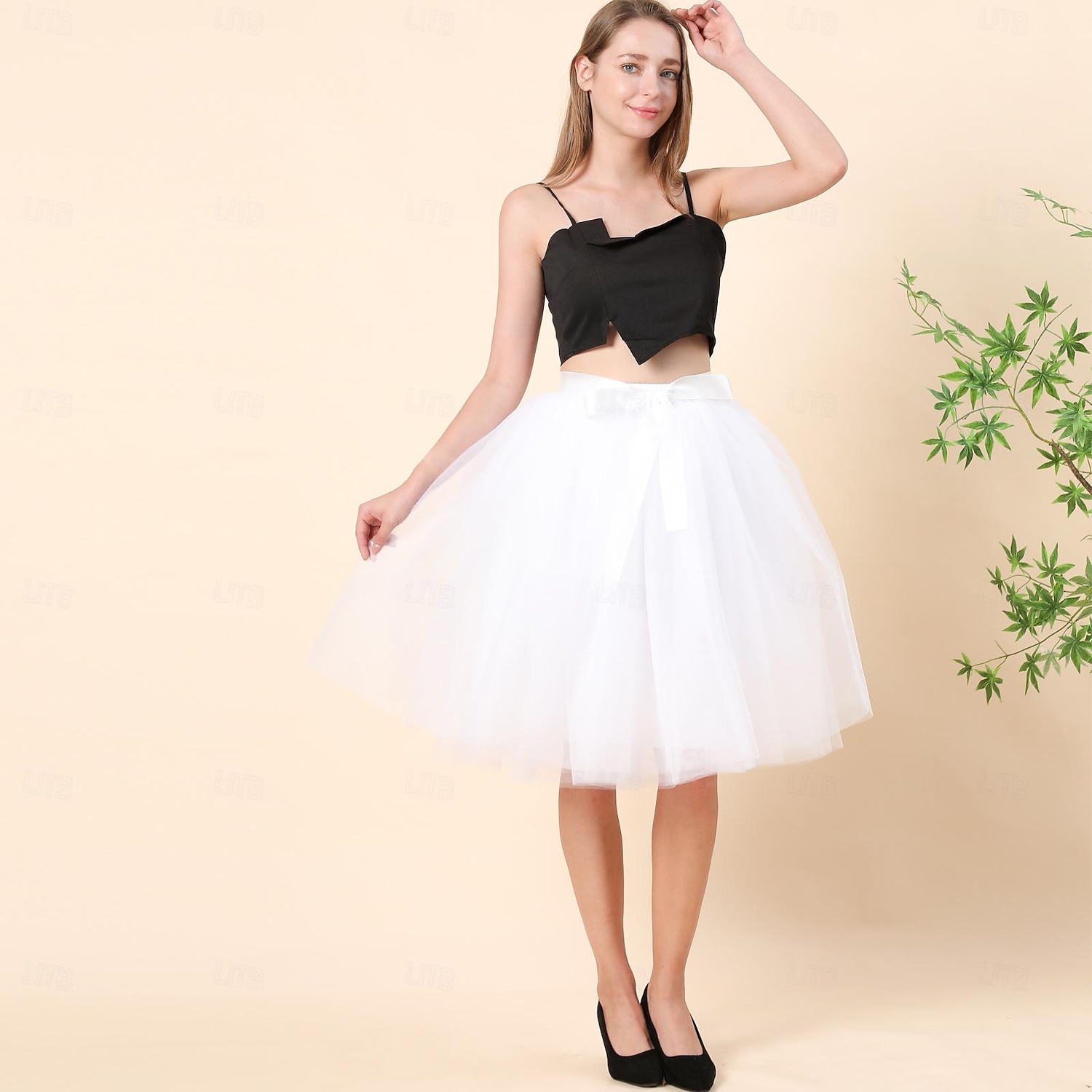 Rétro Vintage Années 1950 Jupe à cerceaux Tutu Sous jupe Déguisement Femmes Mascarade Tenue quotidienne Enterrement de Vie de Jeune Fille Adultes Jupe de 2025 ? $24.99 –P4