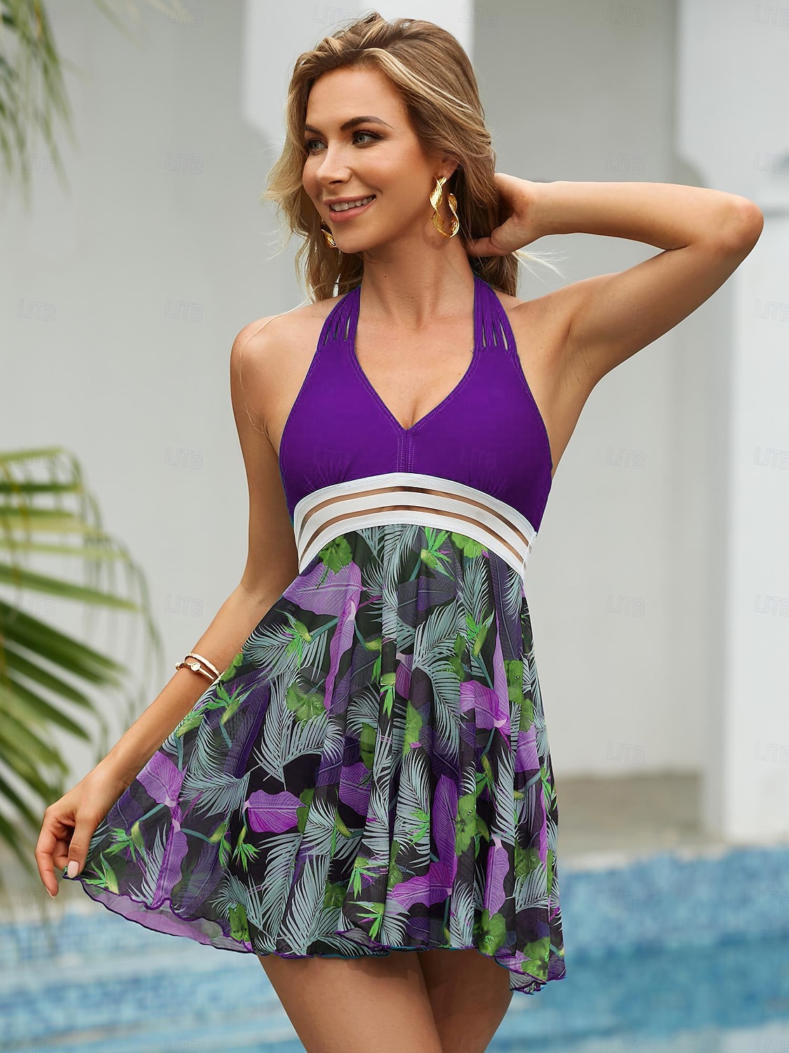 Femme Grande Taille Maillots de Bain Tankini 2 pièces Robe de Bain Maillot de bain 2 Pièces Maillots de bain modestes Dos ouvert Imprimé pour les grosses poitrines Vacances Le style mignon Floral de 2025 ? $29.99 –P20
