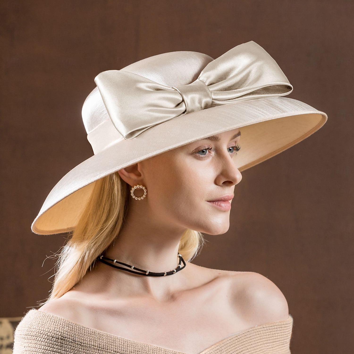 Chapeaux Coiffure Sergé uni Chapeau melon / cloche Chapeau de Soleil Mariage Saint-Valentin Kentucky Derby Course de Chevaux Melbourne Cup Glamour Élégant & Luxueux Romantique Avec Papillon Épissage de 2026 ? $64.99 –P6