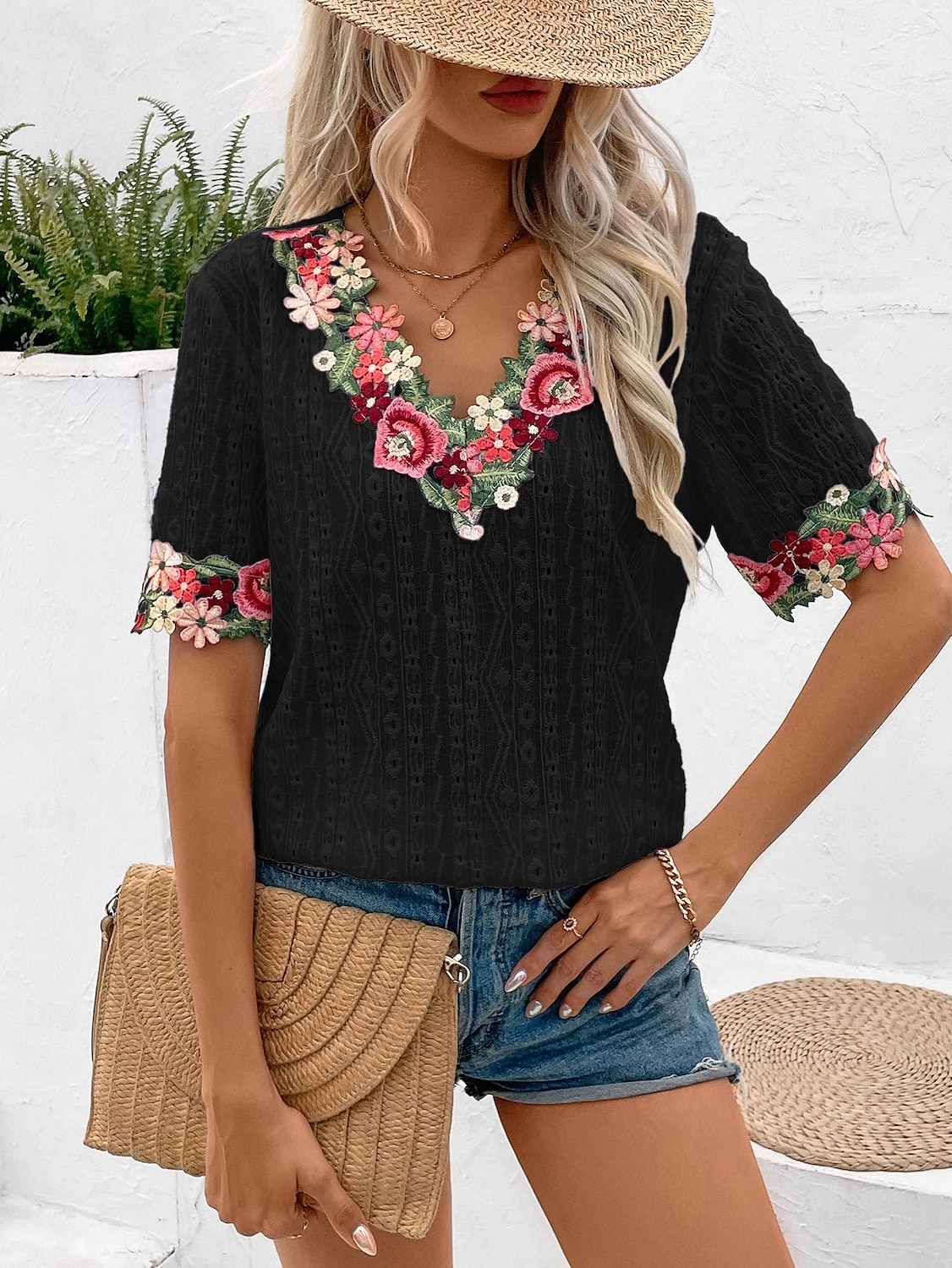 Blusas de Renda Elegantes Brancas Femininas Topos de Olho de Renda Floral Bordado Decote em V Manga Curta Branca Verão Casual ao Ar Livre Dia a Dia Romântico Petite Topos Verão Férias de 2025 por $27.99 –P3