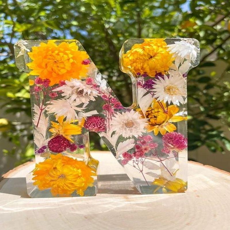 Floral Resin Night Light Letters Gift Illuminate Your Space Enchanting Glow of Floral Resin Night Light for Mother, Grandma,  Sisters Birthday 2025 - $22.99 –P9