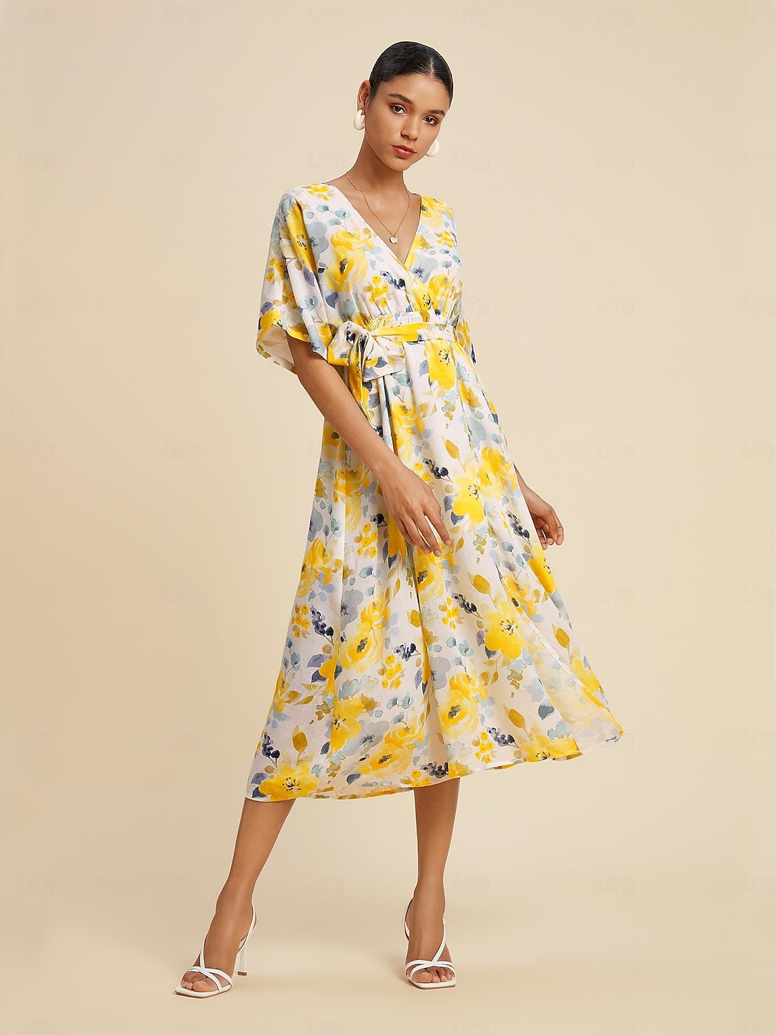 robe mi-longue fluide à imprimé floral de 2025 ? $82.99 –P4
