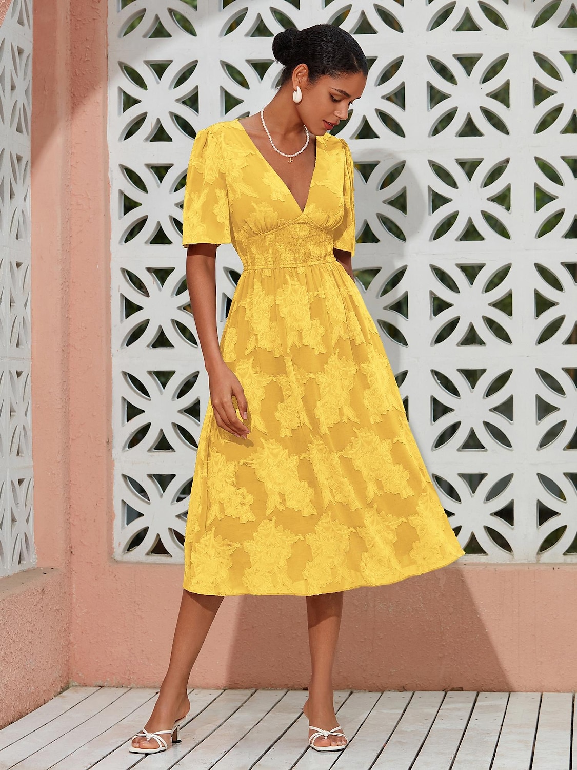 Mulheres Vestido elegante Verde Manga Curta Jacquard Jacquard Primavera Verão Decote V Vestido elegante Férias Encontro S M L de 2025 por $57.99 –P17