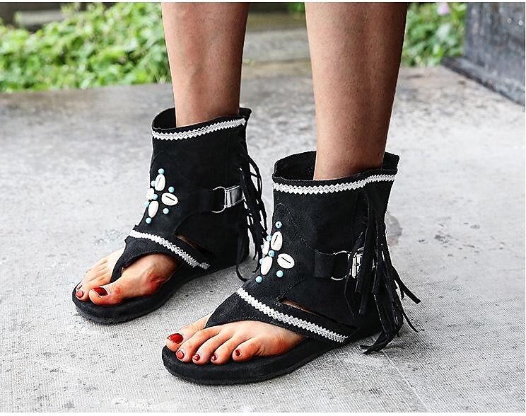 Damen-Sandalen mit Quaste, trendige flache Sandalen im Boho-Stil, offene Zehenpartie mit Schnallenriemen, römische Strandschuhe, Khaki, Braun, Schwarz 2025 - $24.99 –P14