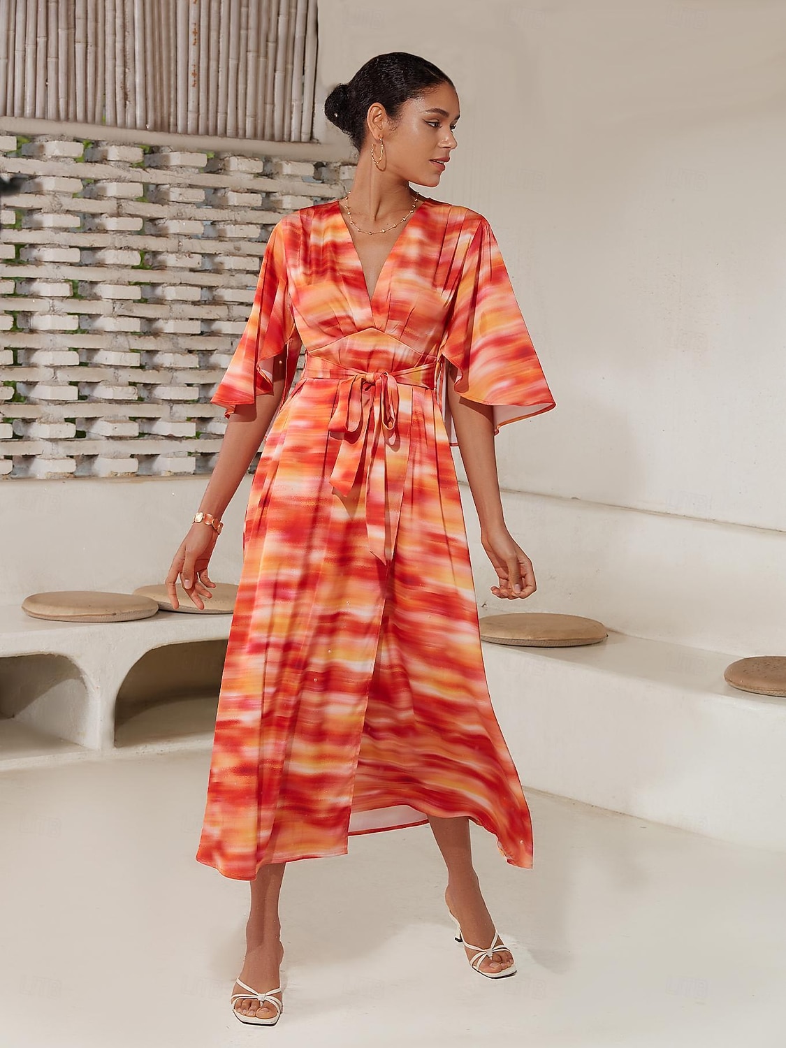 2025年 女性用 ヘムマキシ マキシドレス ルビーレッド ハーフスリーブ シェーディング プリント 夏 Ｖネック ドレス バケーション S M L  コレクション – $103.99 –P2