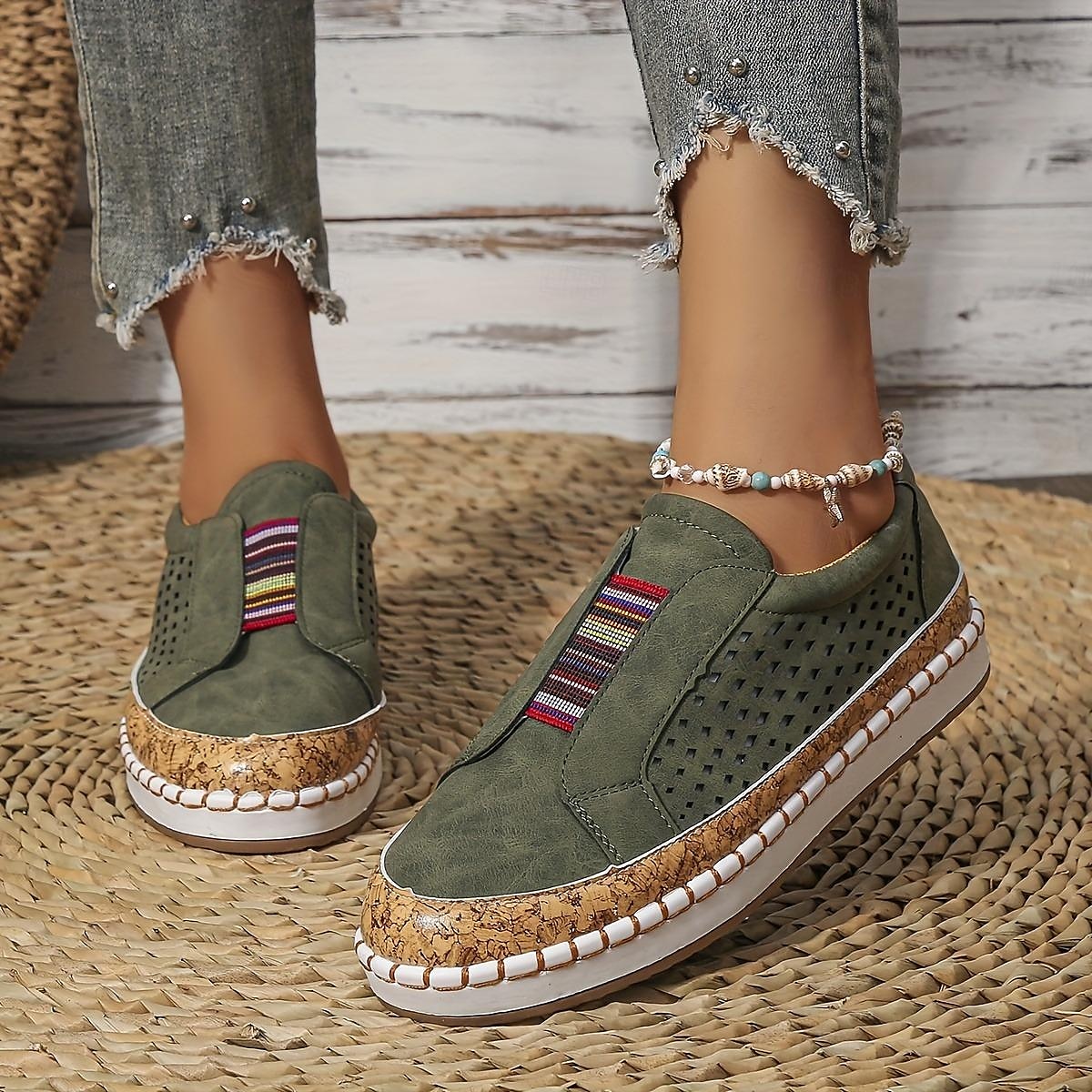 scarpe casual slip-on bianche da donna – sneakers traspiranti in similpelle con finiture in sughero e fascia elastica per camminare, viaggiare e indossare ogni giorno del 2025 a $26.99 –P4