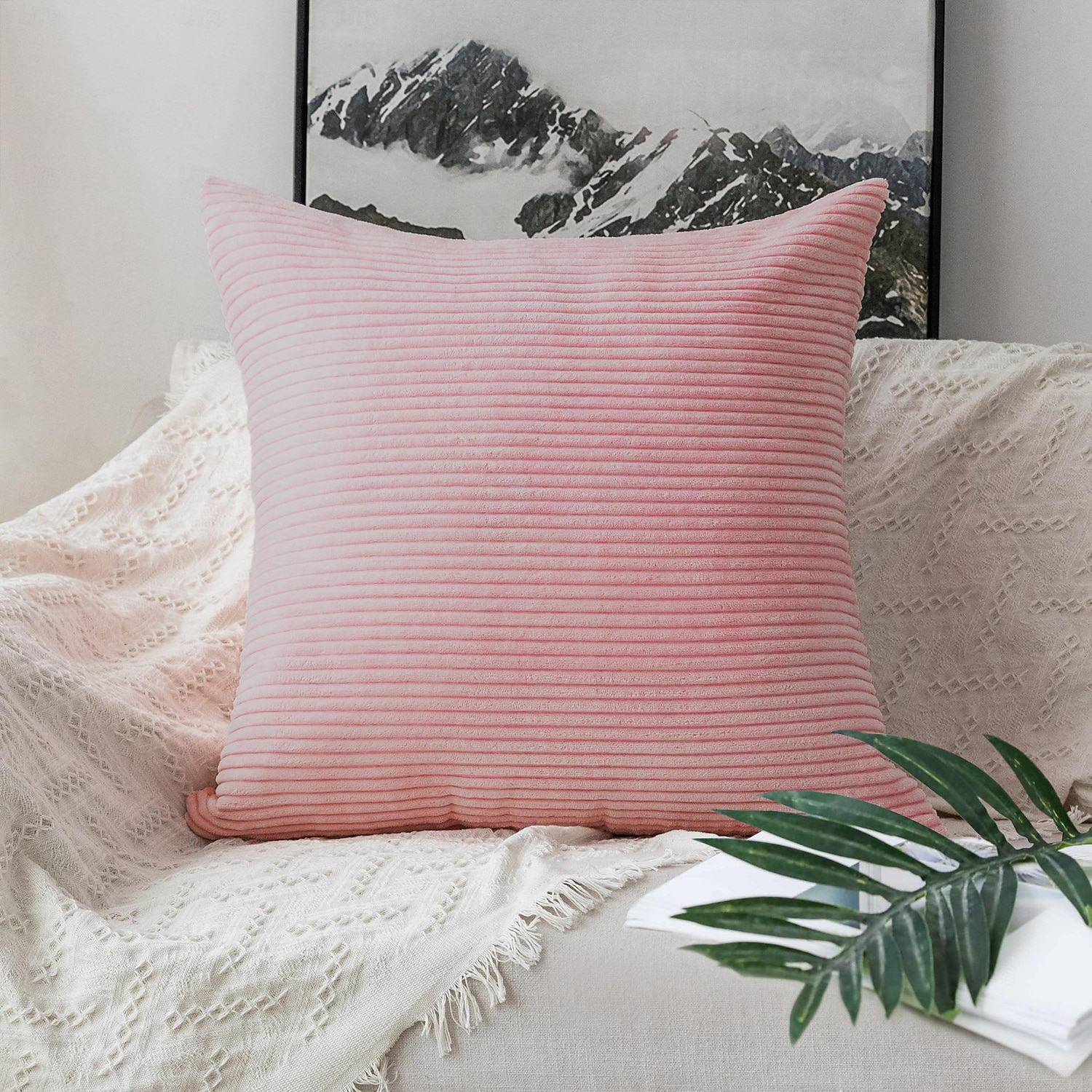 Housse d'oreiller nordique en velours côtelé, couleur unie, douce, sans noyau, pour le bureau, la maison, le salon, le canapé, vert, orange, rose, bleu de 2025 ? $18.99 –P15