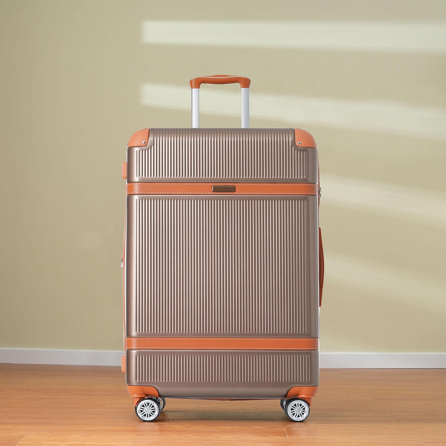 Ensemble de valises 3 pièces, bagage de voyage léger et extensible à coque rigide en ABS avec serrure Tsa, roulettes pour hommes et femmes de 2025 ? $296.09 –P6