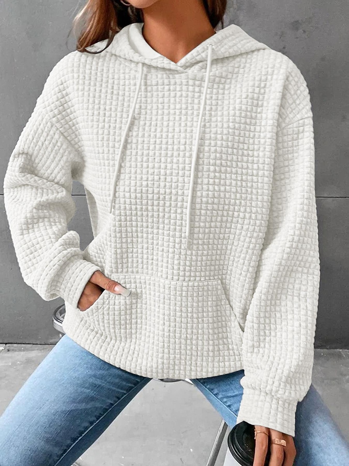 sweat à capuche pour femme pull décontracté texturé uni vêtements de tous les jours poche avant à capuche manches longues noir blanc rose gris automne&amp; hiver de 2025 ? $24.99 –P4
