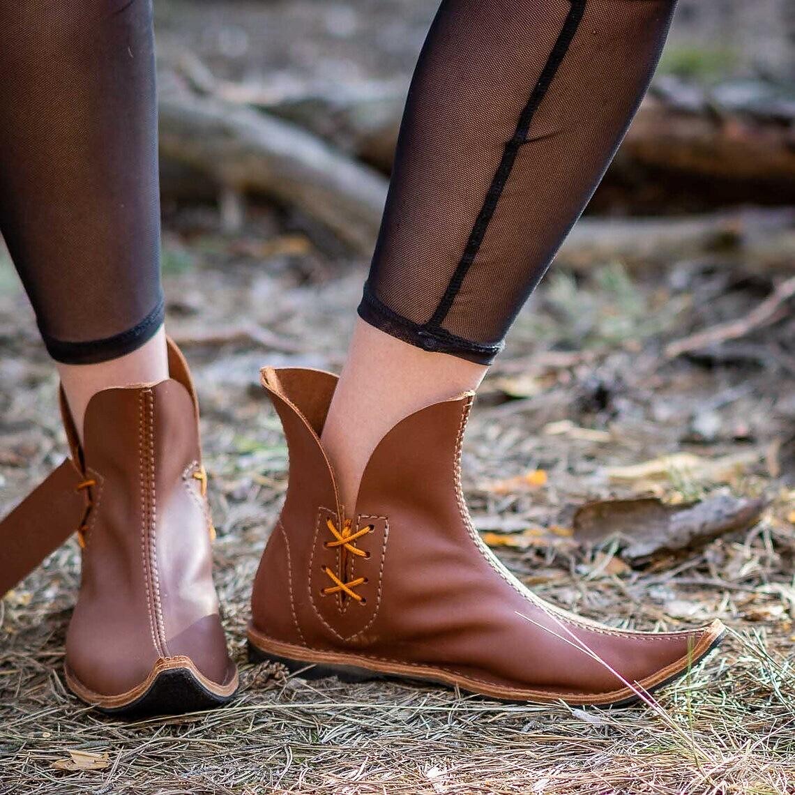 Vintage Medieval Renaissance Shoes Boots Flat Jazz Boots Fairy Ranger Elven Fancy Dress Men's Women's Celtic Pirate Fantasy Halloween Carnival Masquerade Casual Daily LARP Ren Faire Adults' Shoes 2026 - $60.99 –P1