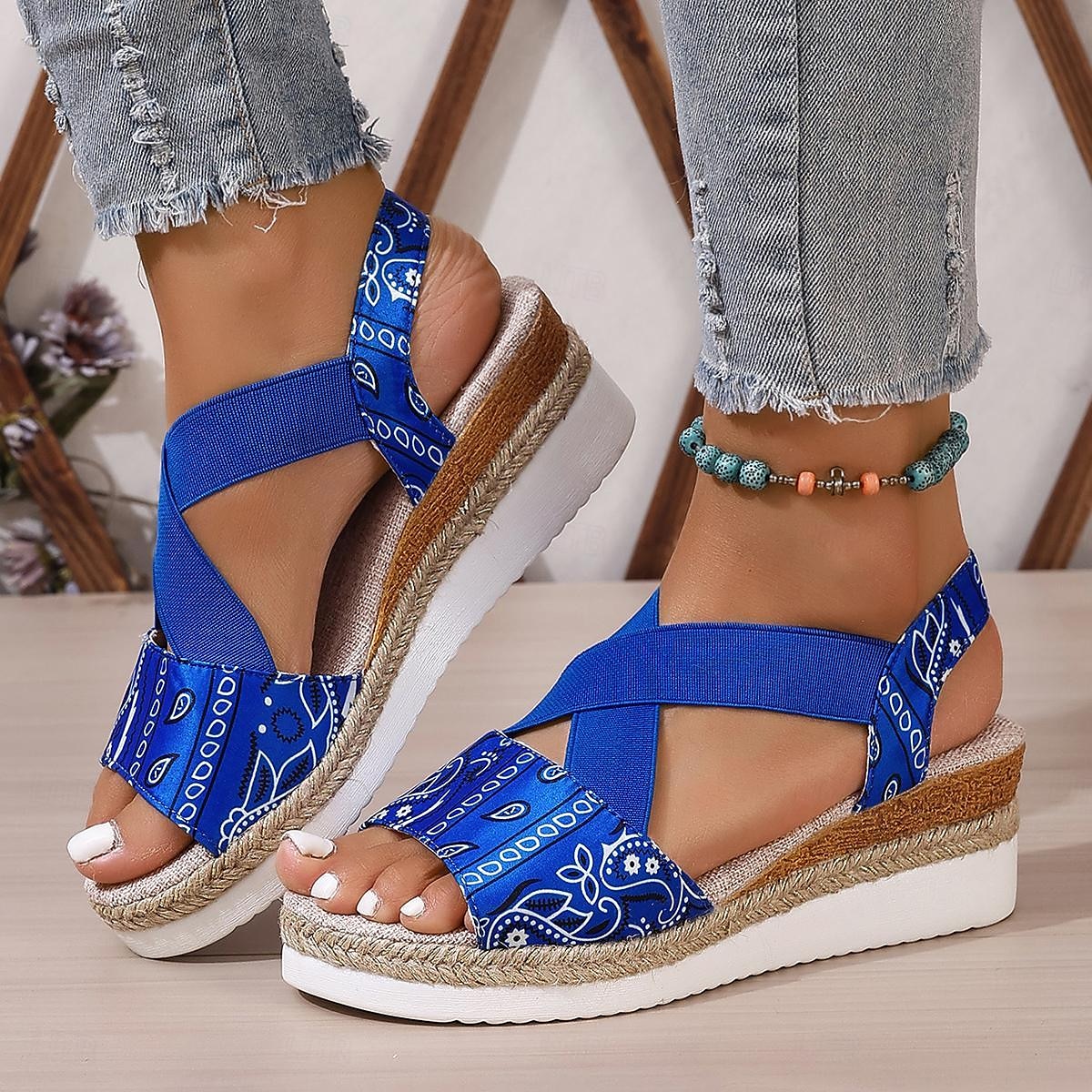 Sandales compensées pour femmes, sandales à plateforme, quotidien, été, plage, talon caché, bout ouvert, décontracté, noir, rouge, bleu de 2025 ? $32.99 –P3