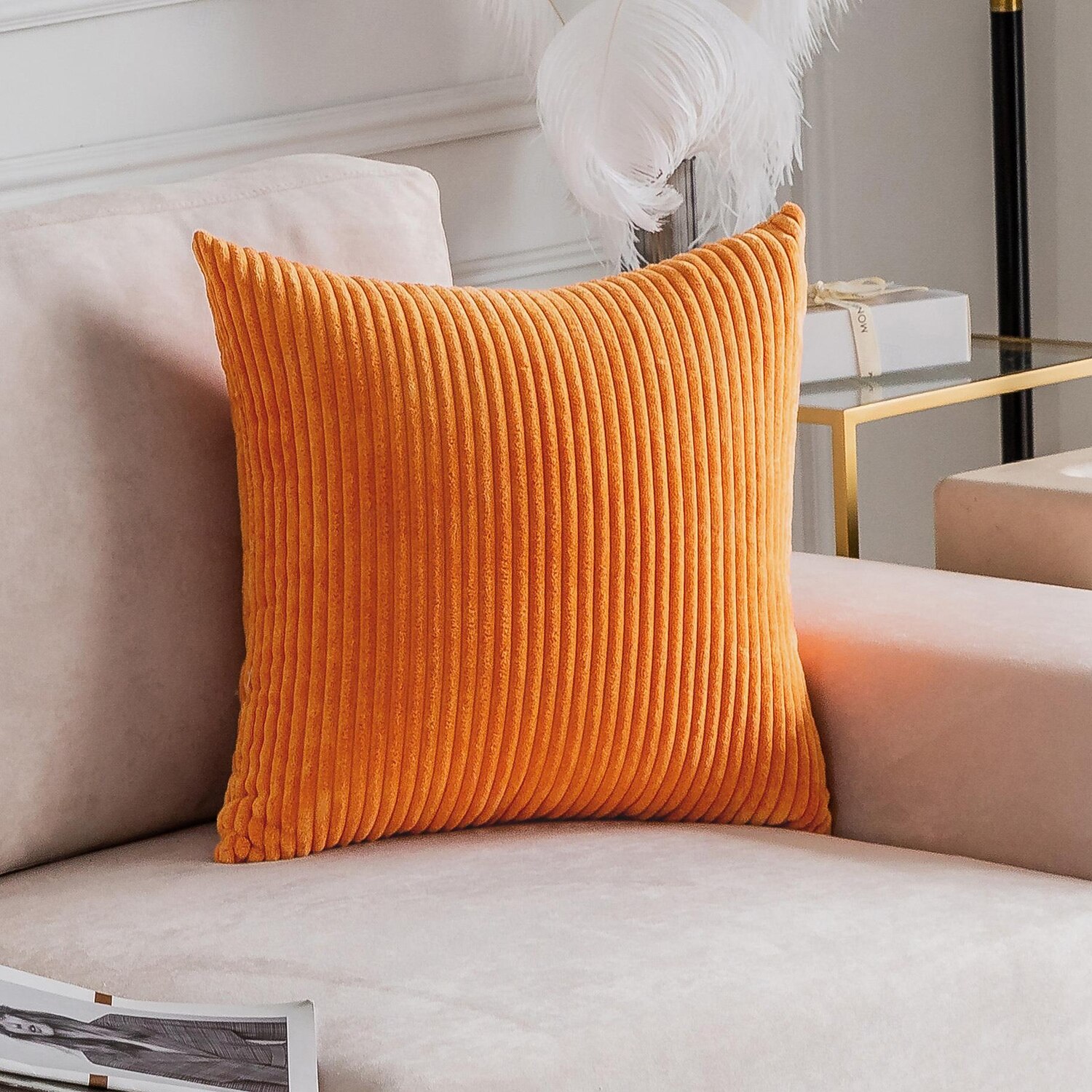 Housse d'oreiller nordique en velours côtelé, couleur unie, douce, sans noyau, pour le bureau, la maison, le salon, le canapé, vert, orange, rose, bleu de 2025 ? $18.99 –P9