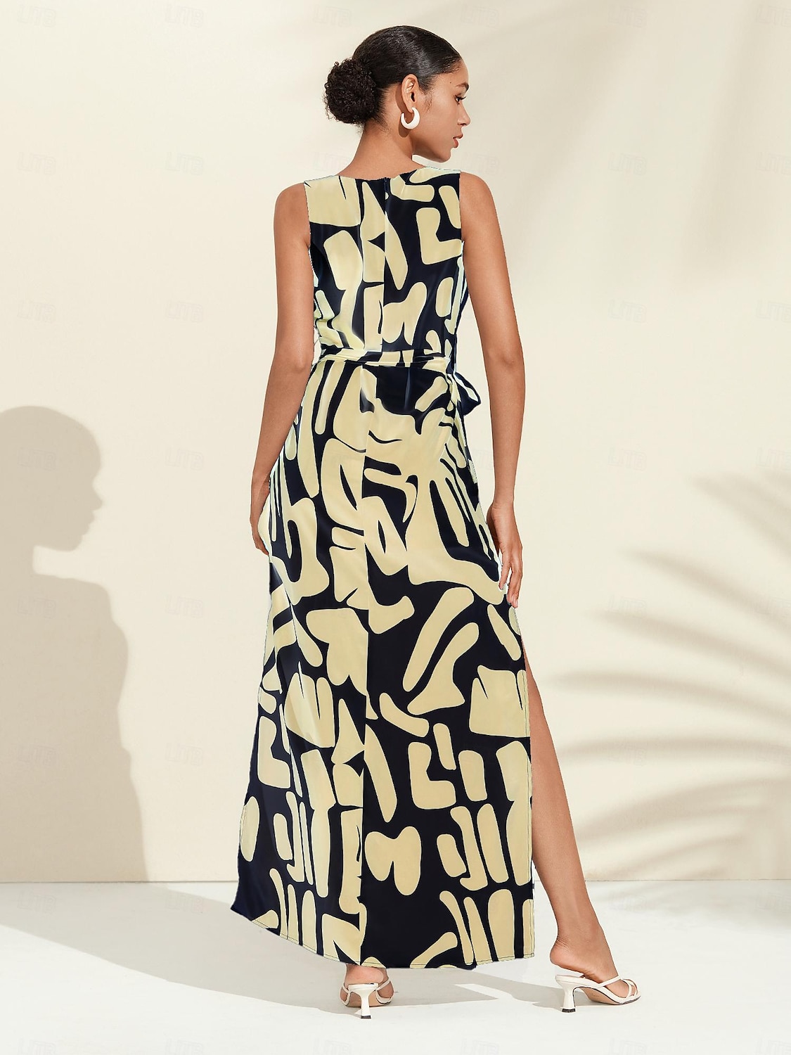 Femmes Robe Décontractée Robe Ample Noir Blanche Sans manches Motif Floral Imprimé Ample Printemps & Été Tour Décontracté Quotidien Occasionnel Vacances S M L de 2025 ? $71.99 –P14