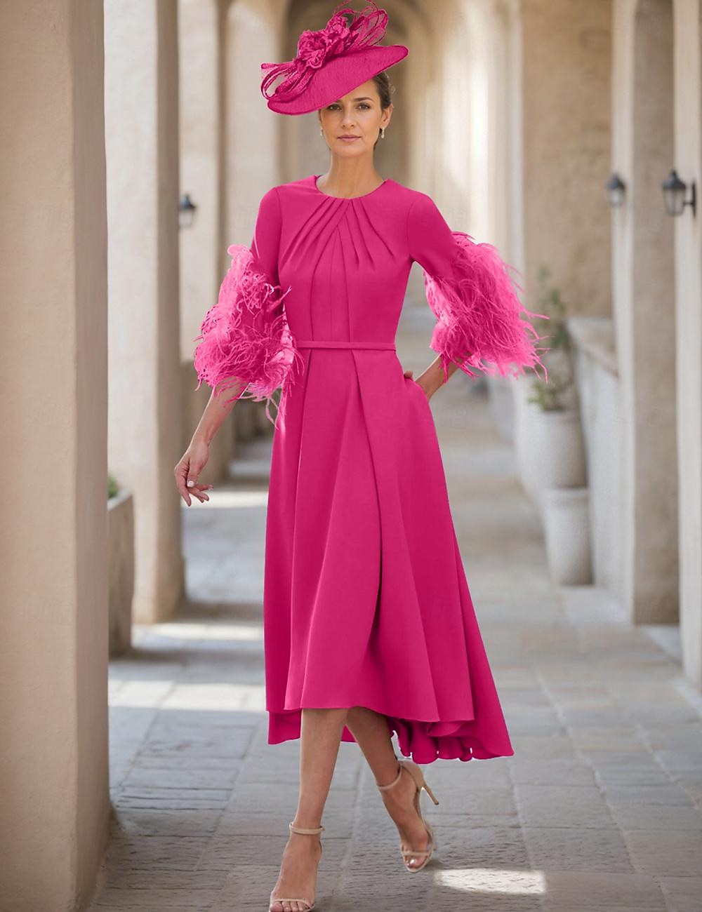 A-Linie Brautmutterkleid Hochzeitsgast Eleganter Juwelenausschnitt Asymmetrisches Stretchgewebe Halbarm mit Feder freie Maßanfertigung 2025 - $198.99 –P2